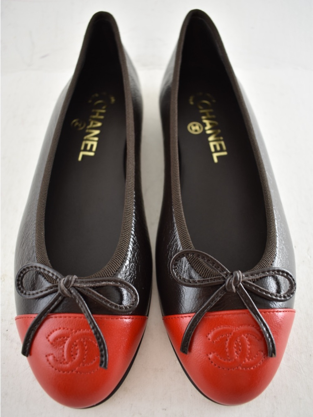 Chanel 26S Dark Brown Red Leather CC Logo Cap Classic Ballet Ballerina Flat 38 - Picture 9 of 16